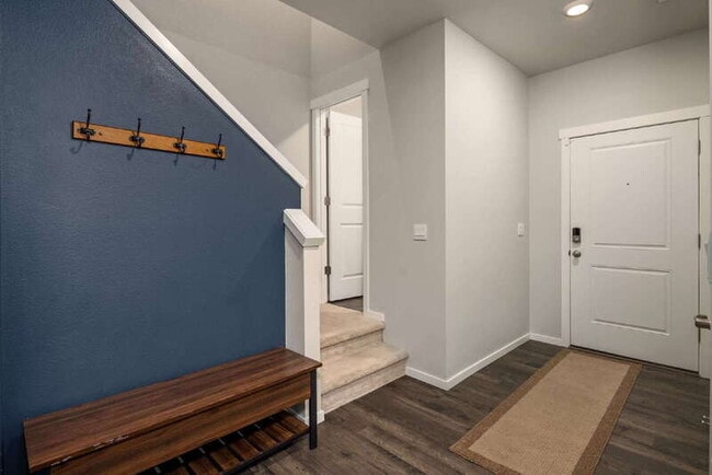 Photo - 10715 32nd St NE