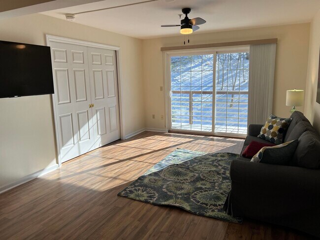 Photo - 267 Hildred Dr
