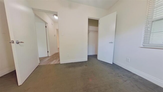 Photo - 110 NW 21st St