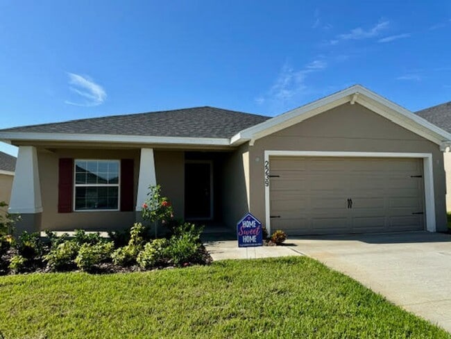 Building Photo - Brand New Single Family 4/2 in Astonia, Da...