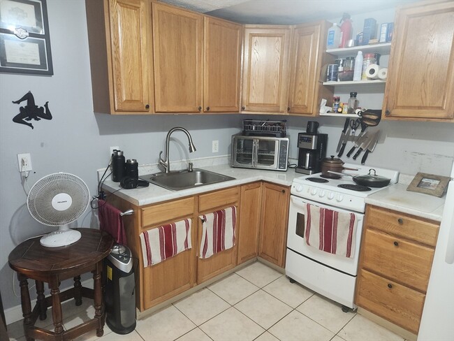 Photo - 81 Cabot St Unidad 1M