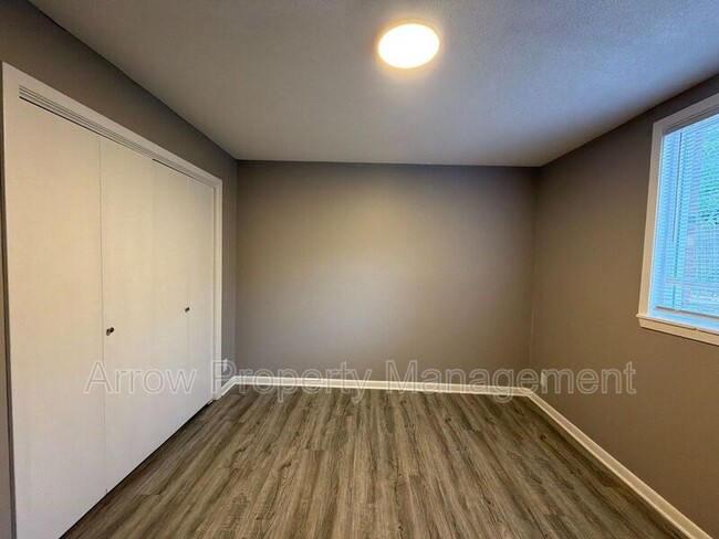 Photo - 1027 A St Unit 11