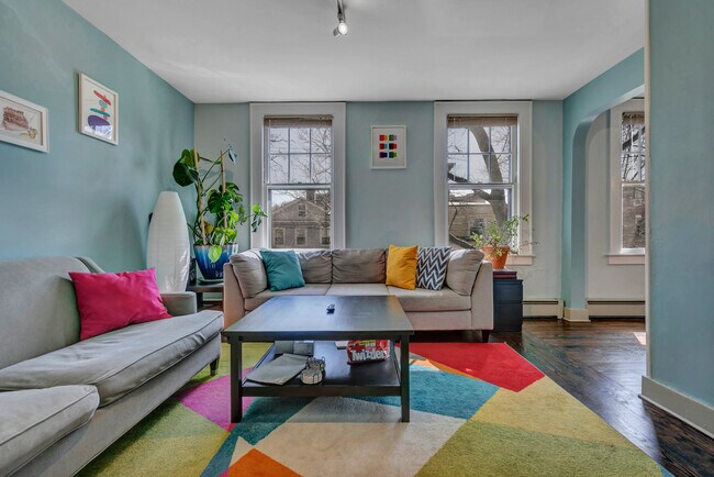 Photo - 321 Saint John St Unidad 321