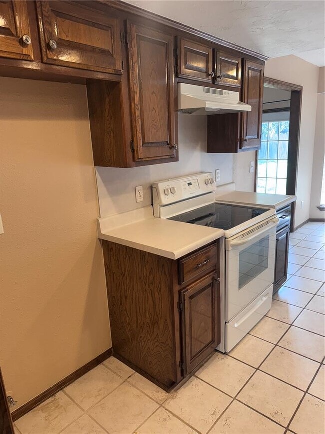 Photo - 2208 NW 118th St