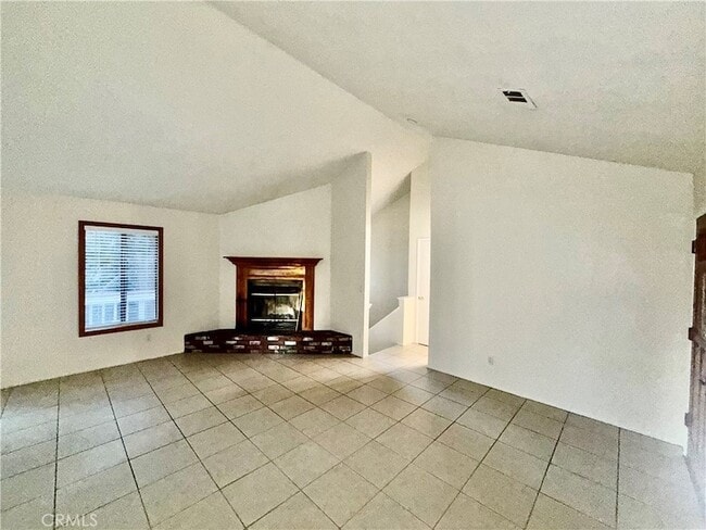 Photo - 28282 Larchmont Ln