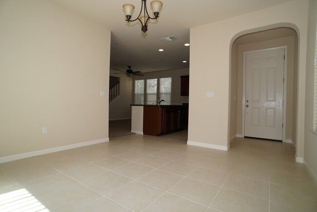 Photo - 169 Talmont Cir