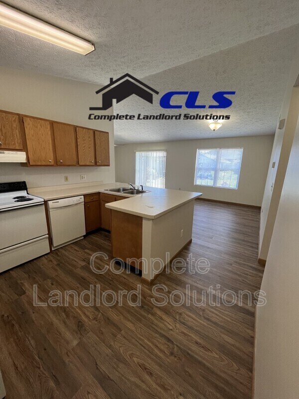 Photo - 1037 S 6th St