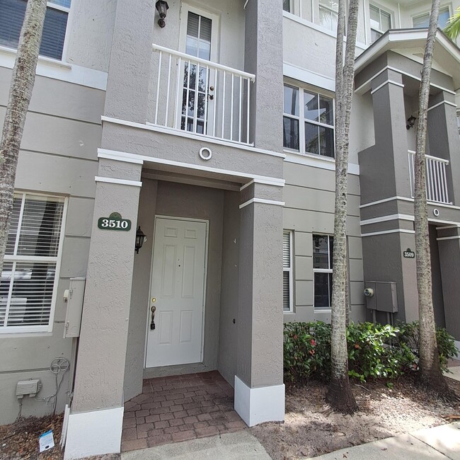 Photo - 3510 Shoma Dr