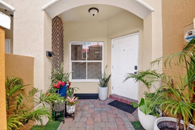 Photo - 173 Lake Monterey Cir