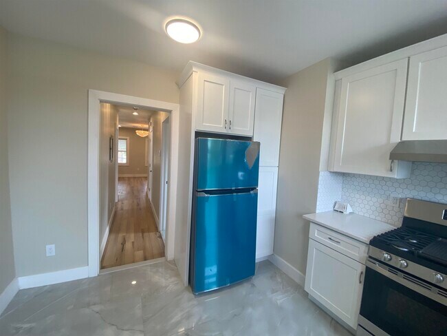 Photo - 275 Avenue B Unit 2