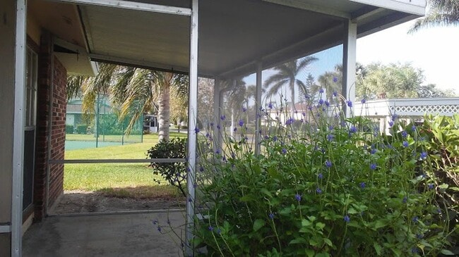 Photo - 3300 Prince Edward Island Cir