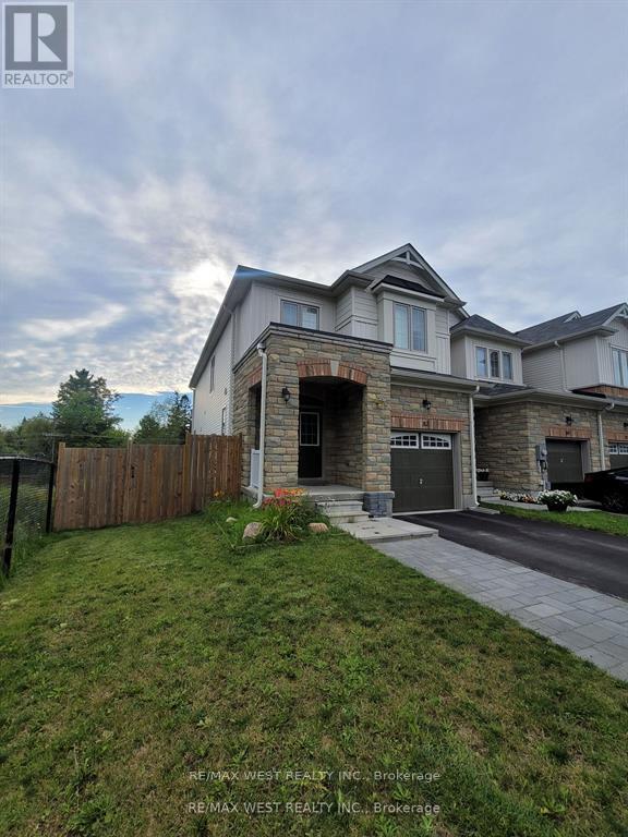 Photo - 82 Greenwood Dr