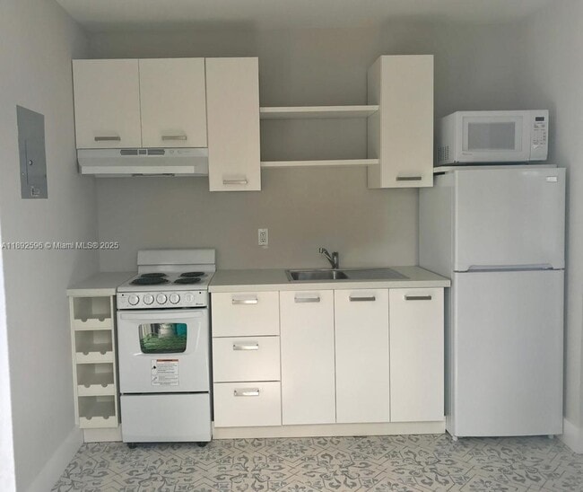 Photo - 1700 NW 22nd Ct Unit 5