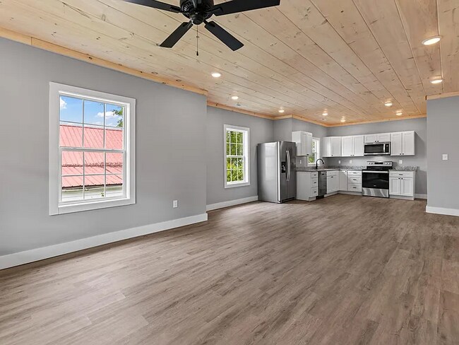 Photo - 545 6th St Unit 545 6th street