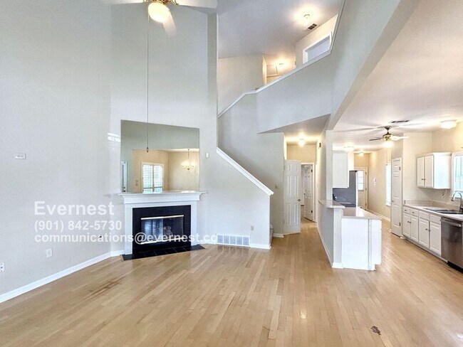 Photo - 104 Island Pl