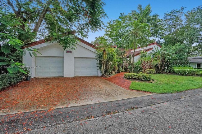 Photo - 5740 SW 33rd Terrace