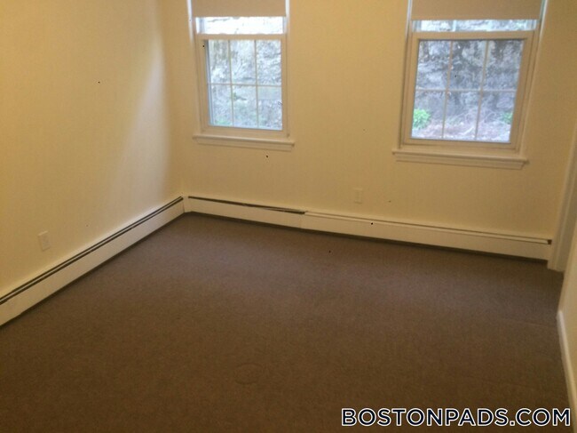 Photo - 78 S Huntington Ave Unit 2