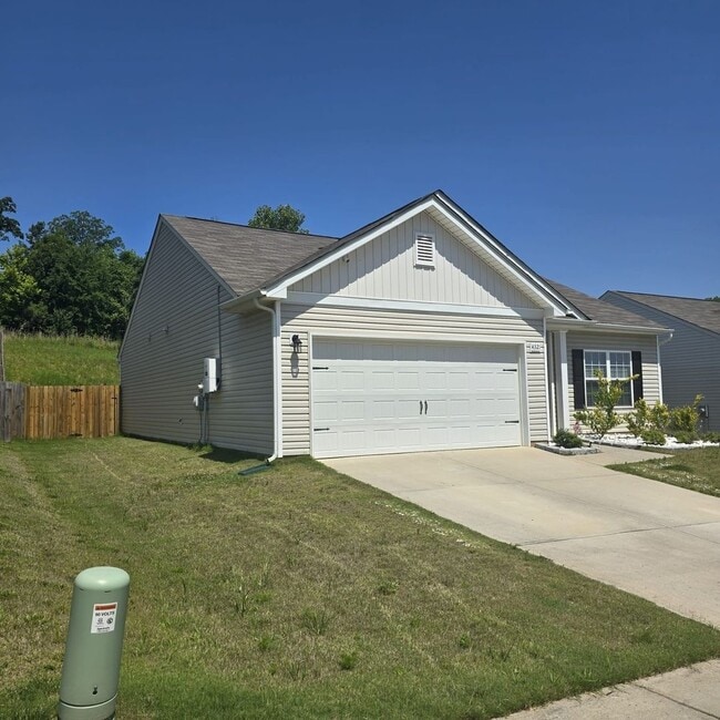 Photo - 4321 One Mile Wy