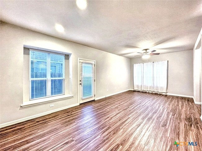 Photo - 152 Witchhazel Way