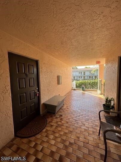 Building Photo - 828 Wiggins Pass Rd Unit 9