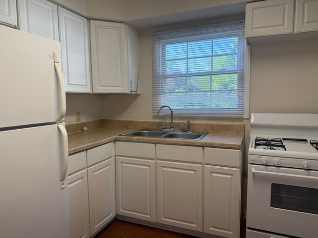 Photo - Cozy 2 Bedroom Home