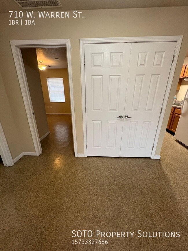 Photo - 710 Warren St