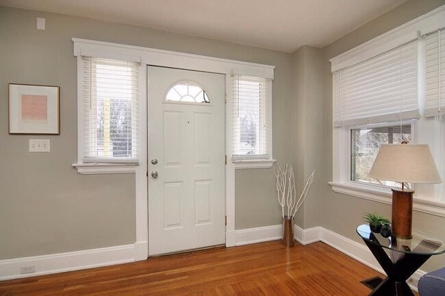 Photo - 4067 Paxton Ave