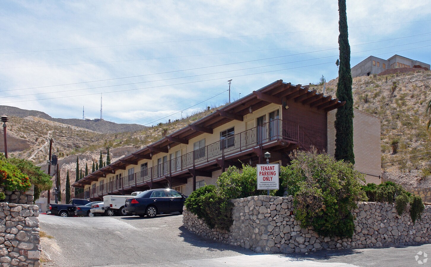 Posada Del Rey Apartments - Posada Del Rey Apartments