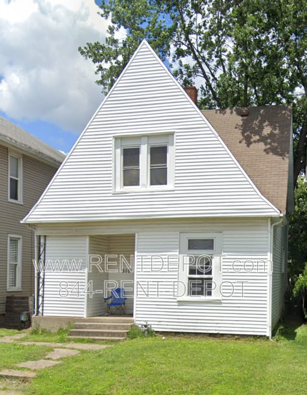 Building Photo - 510 E Franklin St Rental