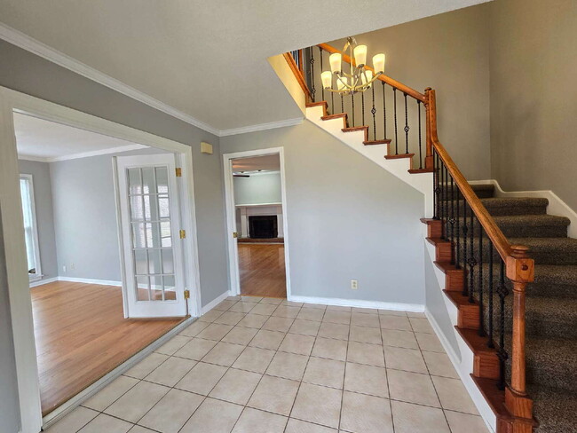 Photo - 991 Haggard Dr