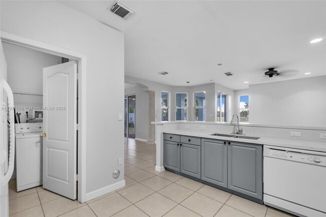 Photo - 6425 SW 164th Ave