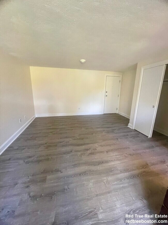 Photo - 15 Chester St Unit 45