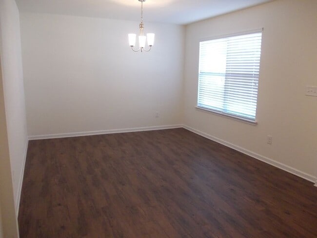 Photo - 2528 Walnut Forest Dr