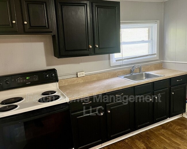 Photo - 346 Beaver St