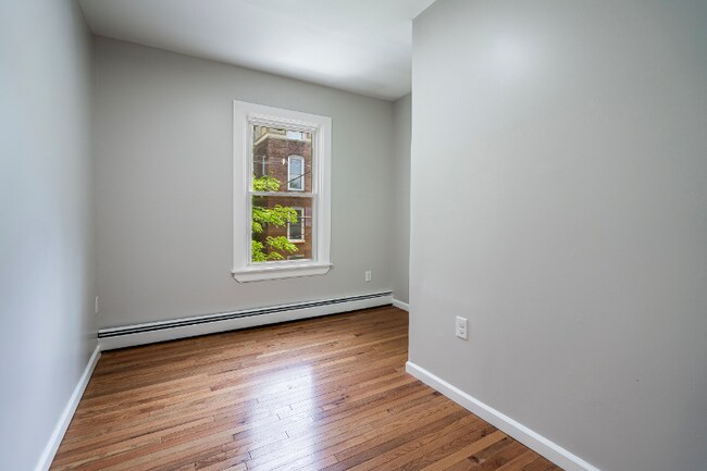 Photo - 336 Madison Ave Unit 2