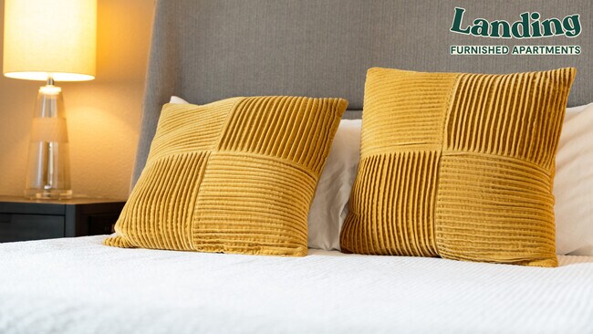 Photo - 2800 E Fremont St Unidad 2071.562898