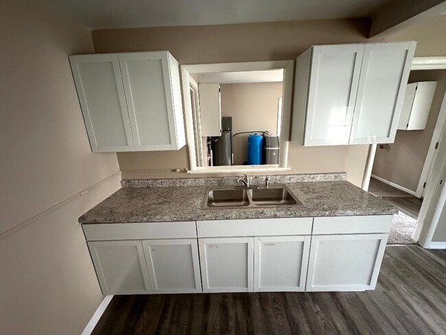 Photo - 5115 Maple Hill Dr