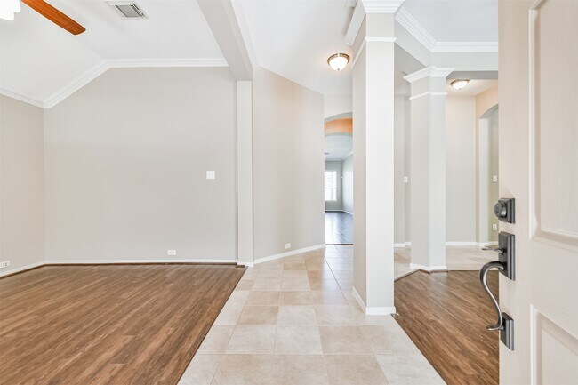 Photo - 13719 Rolling River Ln