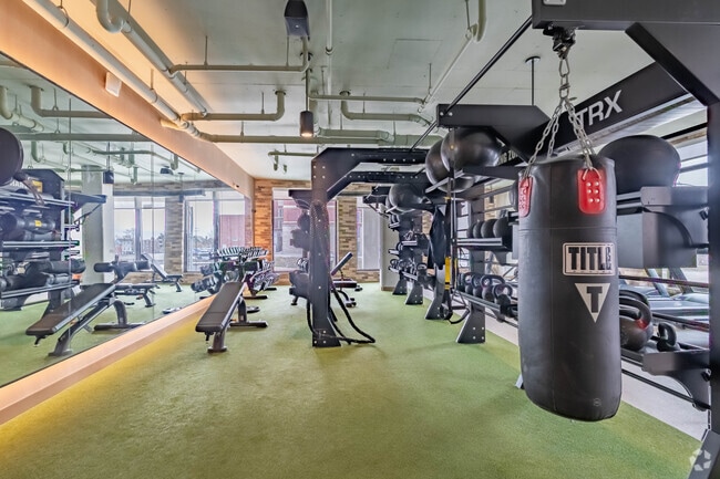 Gimnasio - Hub Cincinnati
