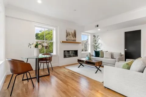 Photo - 20 Lawrence St