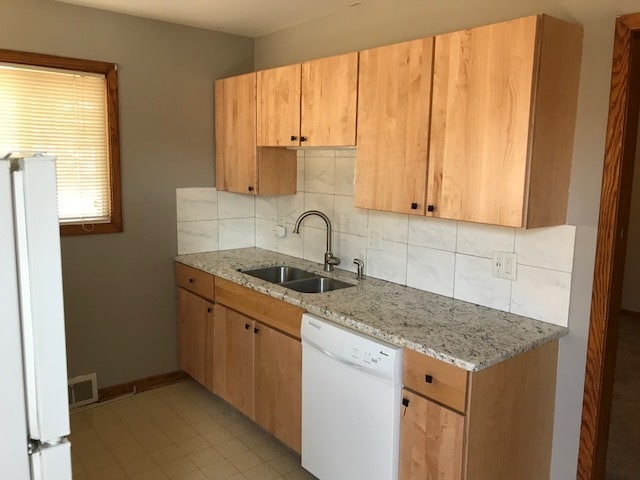 Building Photo - 317 Myrtle Ave Rental