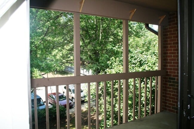 Photo - 128 Turtle Creek #9