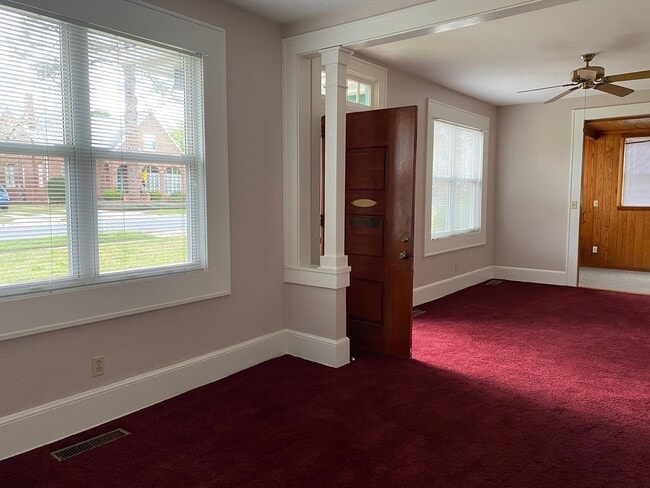 Photo - 411 Beard St