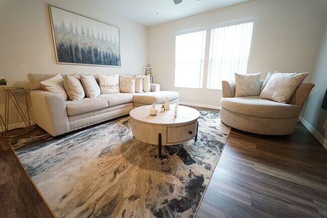 Photo - Banyan Hammocks Apartments