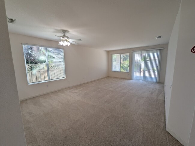 Photo - 398 Marigold Ln