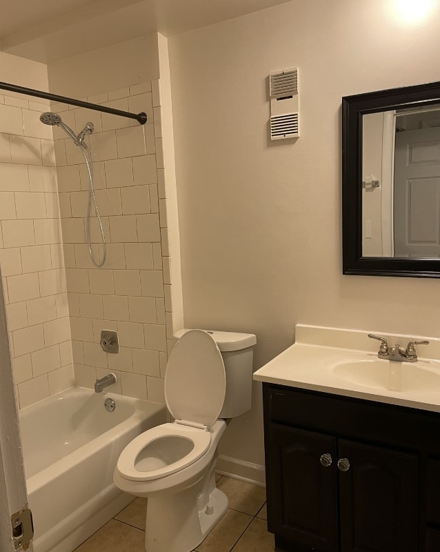 Photo - 543 Brookside Dr Unidad L