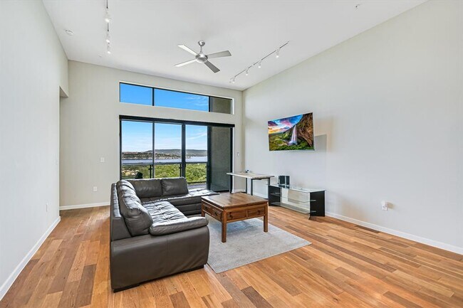 Photo - 5921 Hiline Rd Unit 2503
