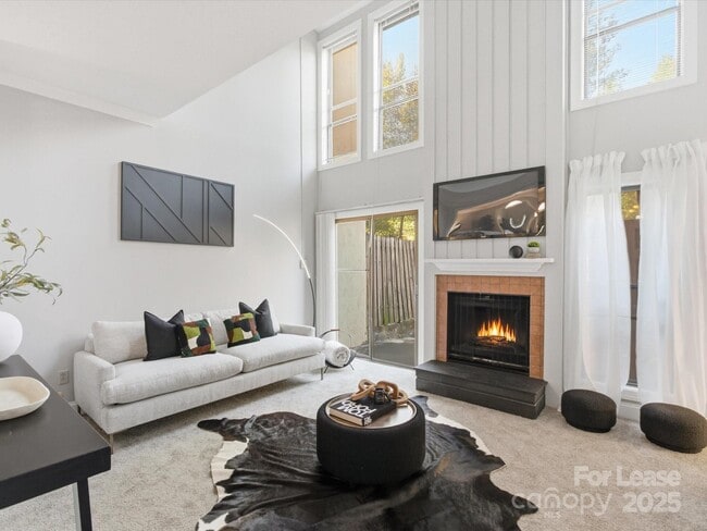 Photo - 7925 Charter Oak Ln