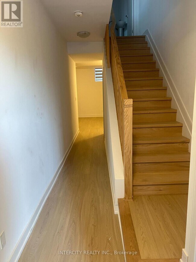 Photo - 19 Desiree Pl