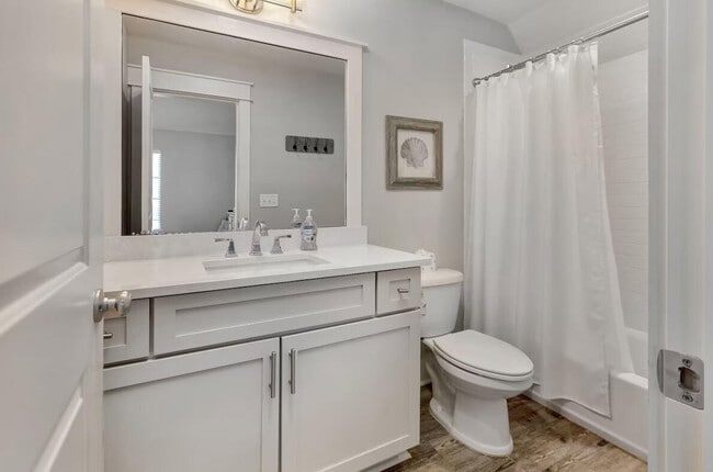 Photo - 12 Cypress Cir